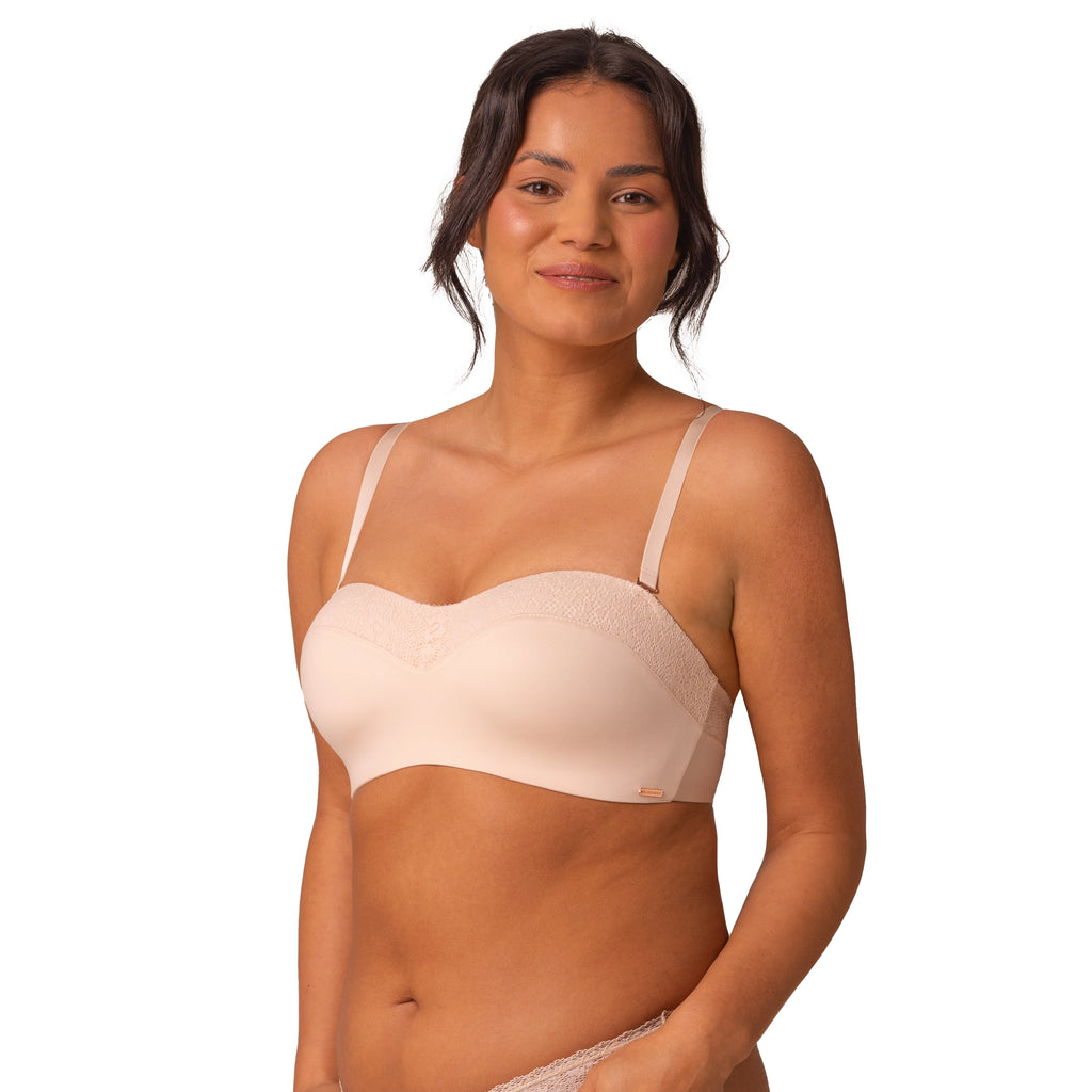 Mujer con sujetador Royal Lounge beige con tirantes desmontables ajuste cómodo