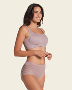 Braga faja Leonisa 012903 rosado detalle.