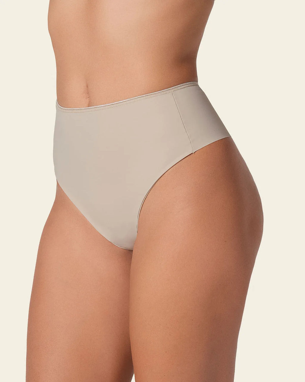 Braga faja tanga Leonisa color beige, vista frontal, referencia de fabricante 012952