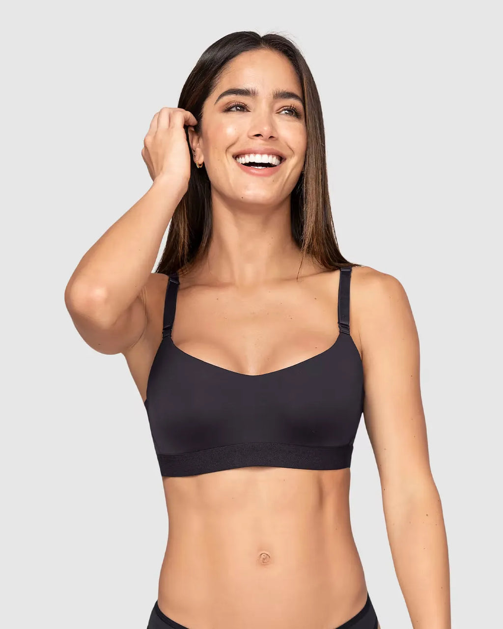Sujetador tipo top Leonisa color negro, fotografía oficial 1